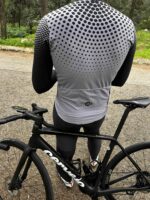 Langärmliges Winter-Radtrikot ORDINO Grey Dot – Bild 5