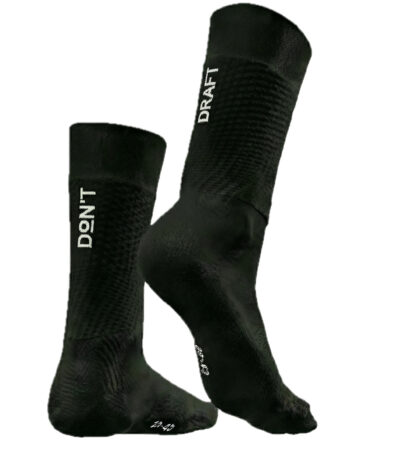 chaussettes de sport brodées don't draft